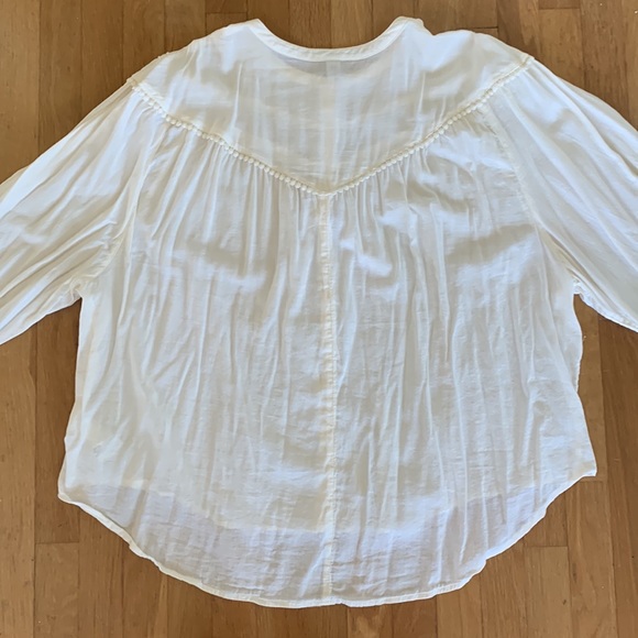 Old Navy blouse - Picture 5 of 8